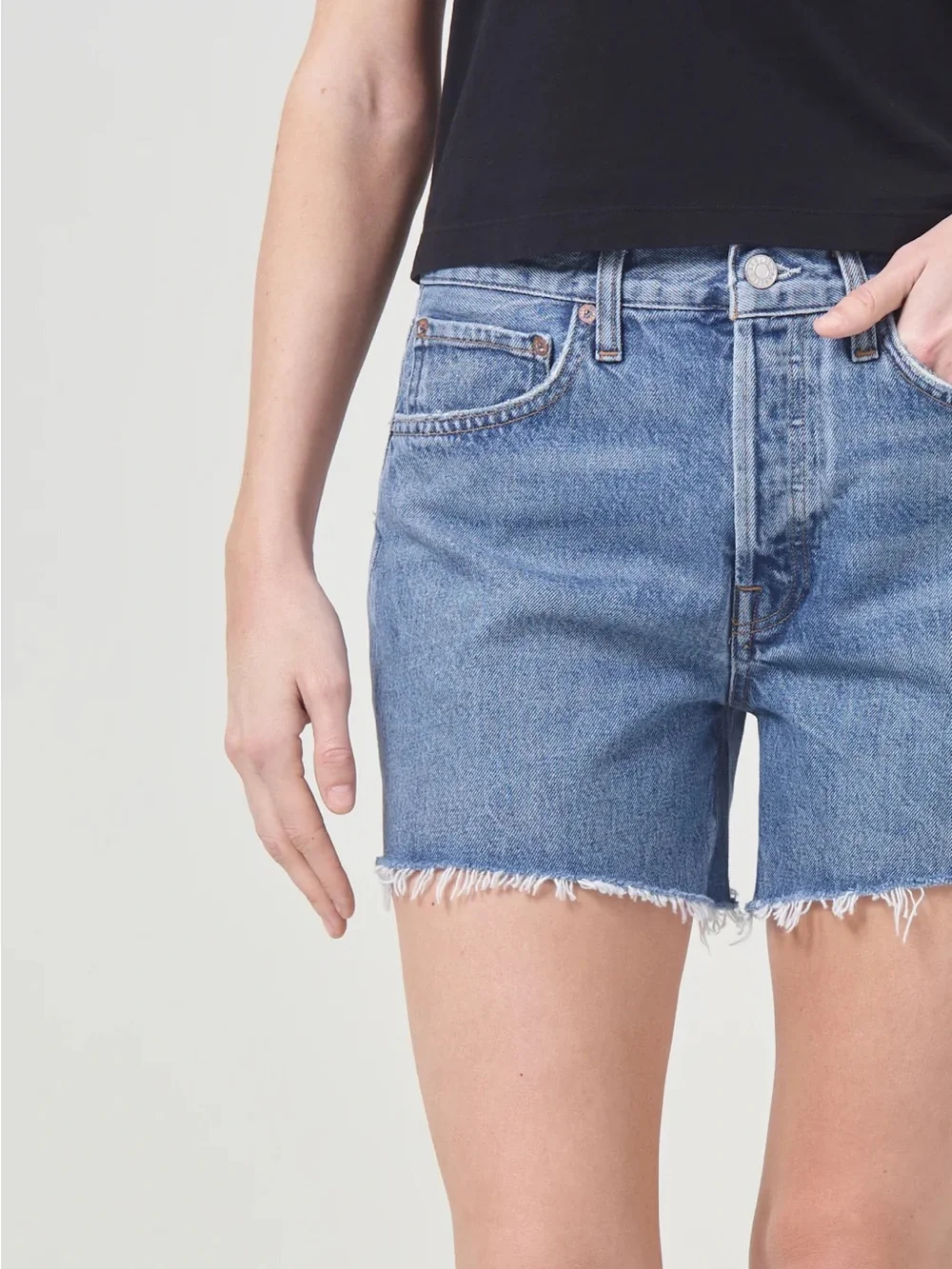 PARKER LONG SHORT
IN SKYWAVE
Regular price $148.00
Skywave - Picture 1 of 15